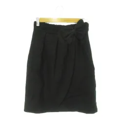 ストロベリーフィールズ STRAWBERRY-FIELDS スカート タイト ひざ丈 ウール ビッグリボン ワンポイント 黒 ブラック /AH5