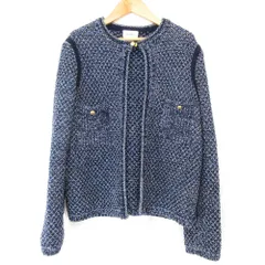 美品 22AW Salvatore Ferragamo サルヴァトーレフェラガモ バスケットニット ノーカラージャケット Sサイズ ブルー レディース 古着 中古 USEDのサムネイル