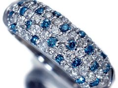 K18WGブルーダイヤモンド パヴェリング 0.5ct 12号 - メルカリ