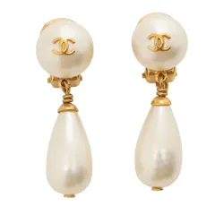 CHANEL シャネル 　イヤリング　97P　 GP ×フェイクパール 　ゴールド（ゴールドメッキ）  イヤリング　  レディースバッグ　 ハイブランド【中古】【送料無料】