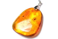 【１点物】シルバー925◇ロシア産 虫入り琥珀アンバー　33x29mm　ドロップ ペンダントトップ パワーストーン 天然石 _PC9625