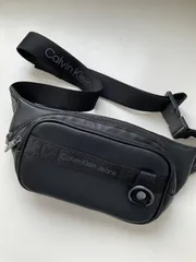 Calvin Klein Jeans カルバンクラインジーンズ ブラック ボディバッグ ショルダーバッグ ウエストバッグ