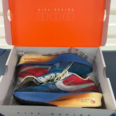 新品 NIKE (ナイキ) ズーム ヴェイパーフライ4 プレミアム ランニングシューズ 285