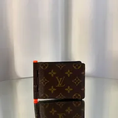正規品 Louis Vuitton ルイヴィトン ヴァージル モノグラム 2つ折り財布