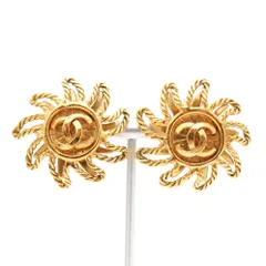 シャネル ココマーク ツイスト 太陽モチーフ イヤリング GP レディース