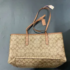 コーチ 　  シグネチャートートバッグ B26021222