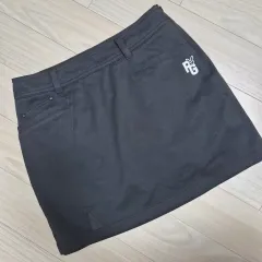 パーリーゲイツ ブラック ミニスカート