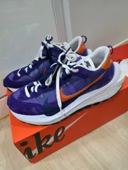 ナイキ サカイ ヴェイパーワッフル DARK アイリス 285 ナイキコリア