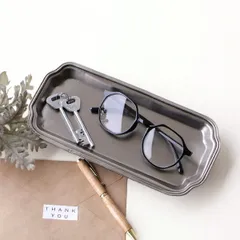 トレー アンティーク 脚付き 卓上 小物入れ スチール ブラス 真鍮 ペントレー アクセサリートレイ 玄関 キートレイ 鍵置き 腕時計 メガネ置き デスク 机上収納 小物置き 長方形 インテリア スチールと真鍮のロングトレイ