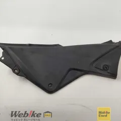 ホンダ純正中古パーツ CBR250R カバーRサイド 883510-KYJ-900 RXBI10959のサムネイル