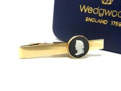 Item thumbnail for item f1d4f0e3-7b31-4f13-b4af-3f1a885299d1