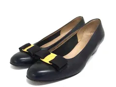 Salvatore Ferragamo フェラガモ ヴァラリボン レザー パンプス サイズ 6 1/2 (約23.5cm) 靴 シューズ ブラック系×ゴールド系 DM1290
