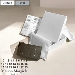 【定価59,400円(税込)】Maison Margiela メゾンマルジェラ シンプルで上品な逸品！メゾンを象徴的する4ステッチがアクセントを添えるグレインレザーフラグメントケース カードホルダーウォレット 小銭入 ミニ財布 マルタン カードケース T214