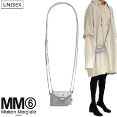 【定価63,800円(税込)】MM6 Maison Margiela エムエムシックス  メゾンマルジェラ  ジャパニーズバッグに新シリーズ！JAPANESE MINI CROSSBODY BAGが登場！レザークロスボディバック ショルダーバッグ 斜め掛け ス