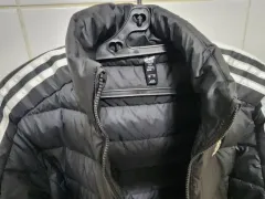 アディダス軽量グースダウン Lサイズ