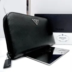 ◇箱・Gカード付き極美品◇プラダ　長財布　ブラック　三角プレート　M506A