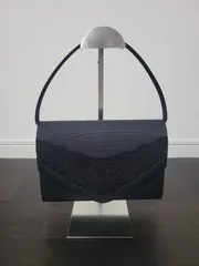 フォーマルバッグ 日本製 刺繍 葬儀 お葬式 弔事 慶弔両用 かばん ブラックフォーマル 黒 喪服バッグ 冠婚葬祭 ハンドバッグ 葬式バッグ