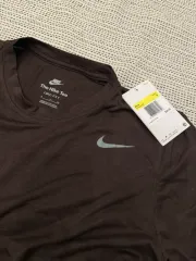 ナイキ レジェンド ショート スリーブ クルー ドライフィット 半袖Tシャツ 新品 S