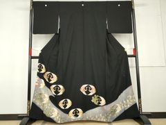 超貴重 紫綬褒章 天皇家家紋入り お屠蘇セット - メルカリ