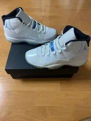 378038-117 エア ジョーダン 11 レトロ BG 5 5Y 240mm