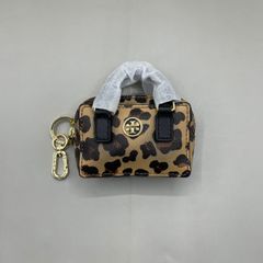 DOLCE&GABBANA ヒョウ柄 airpods pro 第一世代 ケース - メルカリ