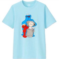UN©︎!!リメイク KAWS×UNIQLO ユニクロ Tシャツ サイズM - メルカリ