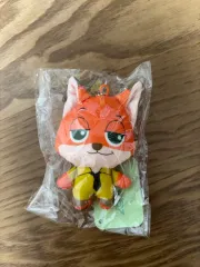ズートピア ニック 正規品 ぬいぐるみキーホルダー 出品