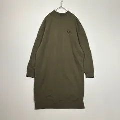 フレッドペリー　Fred Perry　ワンピース SWEATSHIRT x KNITWEAR DRESS　異素材　ドッキングワンピース　カーキ　ネイビー