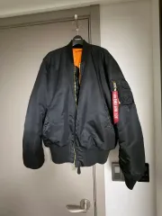 アルファインダストリーズ MA-1