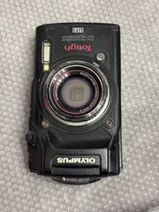 OLYMPUS Tough TG-5 本体 デュアルチャージャー付 - メルカリ