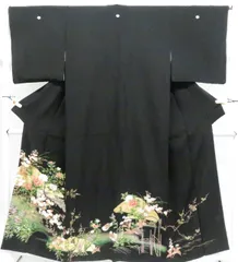 【一輝堂】黒留袖 五つ紋 比翼仕立て 古典花 孔雀文様 正絹 美品 身丈158cm 裄丈66.5cm 26z02-635