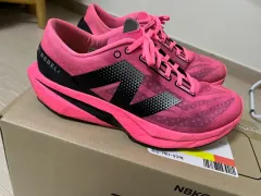 ニューバランス フューエルセル レベル4 290 ピンク