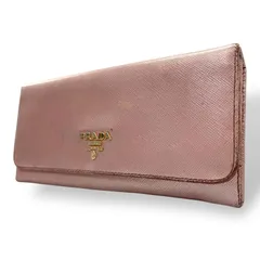 PRADA プラダ 長財布 ロングウォレット サフィアーノレザー ピンク ピンクベージュ メタリック ゴールド金具 ロゴ フラップ レディース W3