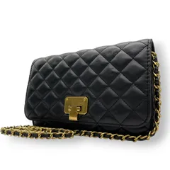 美品 チャールズアンドキース CHARLES & KEITH ショルダーバッグ チェーンバッグ キルティング レザー 本革 ブラック 黒 ゴールド金具 斜め掛け可 フラップ パーティー フォーマル エレガント クラシック 鞄 カバン 希 少 上品 s71