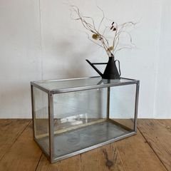 古い木製 小振りガラスケース 卓上ショーケース 展示ケース - メルカリ