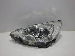 B 7トヨタ純正 アクア ヘッドランプASSY 左 81110-52E61 - メルカリ