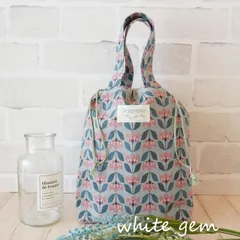 チェック柄の巾着ミニトートバッグ | 北欧 チューリップ柄 軽い コンパクトサイズ お弁当袋 ランチ [Sko003]