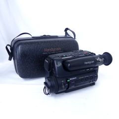 ジャンクCCD-V50 SONY 8mmビデオカメラ 326. Hi8 ケース付 - メルカリ