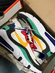 ナイキ エアマックス 270 リアクト マルチカラー