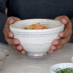 小石原焼 小石原焼き 飛鉋丼 15cm まるた窯 太田 剛速 陶器 食器 器 白釉 黒釉 全2色 うどん皿 ラーメン皿