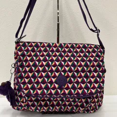 9672　KIPLING　キプリング　ショルダーバッグ　チャーム付き　モンキー　ゴリラ　パープル　紫　総柄　フラップ　ポケット多数　カジュアル　シンプル　軽量