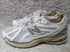 230 ニューバランス m1906rp 白 グレー スニーカー 中古 靴