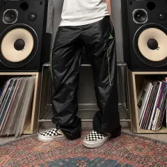 アディダス トラックパンツ