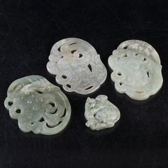 中国 玉石彫刻 白玉 神獣刻 根付 紙鎮 置物 C 7424E - メルカリ