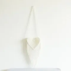 ビーズバッグ ハート 可愛い  カジュアル フォーマル パーティー 結婚式 二次会 デート ホワイト 白  VIK012