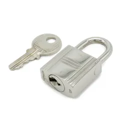 2026年最新】エルメス南京錠カデナの人気アイテム - メルカリ