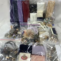 私とおばぁちゃんのアクセサリーまとめ売り - メルカリ