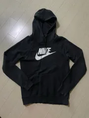新品 NIKE レディース フーディー