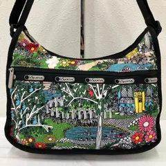 9727　LeSportsac　レスポートサック　ショルダーバッグ　クラシックホーボー　ブラック　黒　グリーン　花柄　庭　ガーデン　レディース　軽量　カジュアル　シンプル