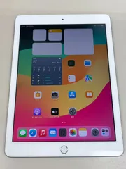 美品 電池86% SIMフリーiPad (第6世代) 32GB シルバーのサムネイル